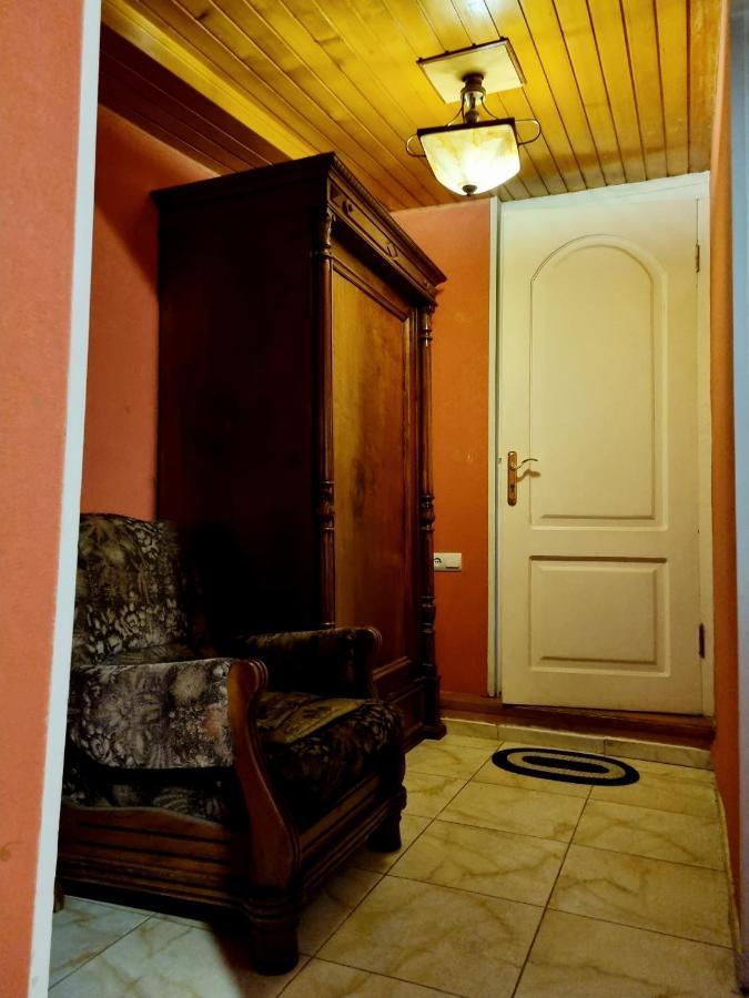 Polonia Tbilisi House Hotel Ngoại thất bức ảnh