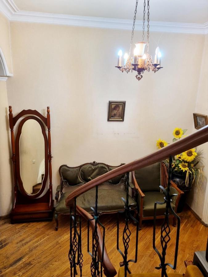 Polonia Tbilisi House Hotel Ngoại thất bức ảnh
