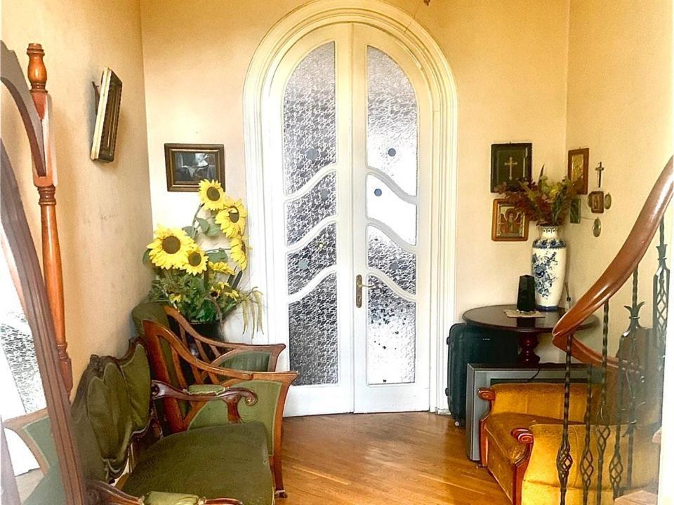 Polonia Tbilisi House Hotel Ngoại thất bức ảnh