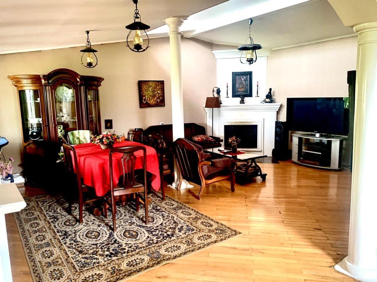 Polonia Tbilisi House Hotel Ngoại thất bức ảnh