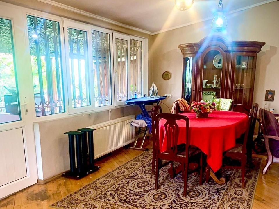 Polonia Tbilisi House Hotel Ngoại thất bức ảnh